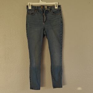 Universal Thread Light Blue Skinny Jeans
